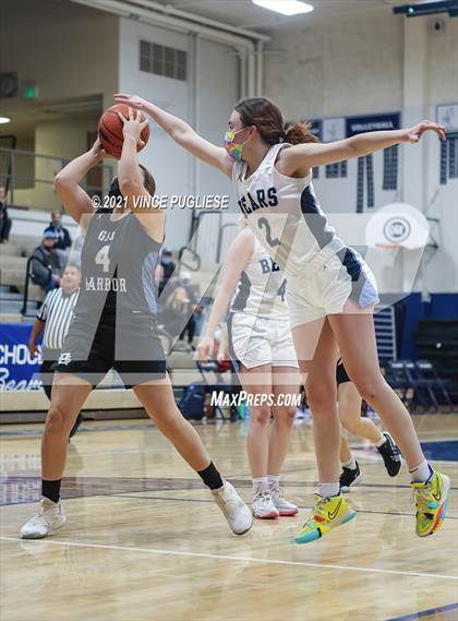 Thumbnail 2 in Gig Harbor vs Olympia photogallery.