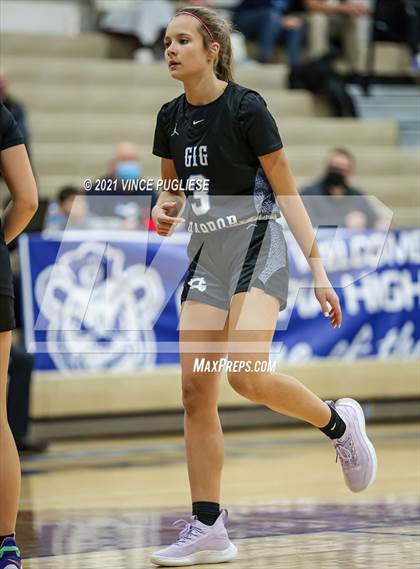 Thumbnail 2 in Gig Harbor vs Olympia photogallery.