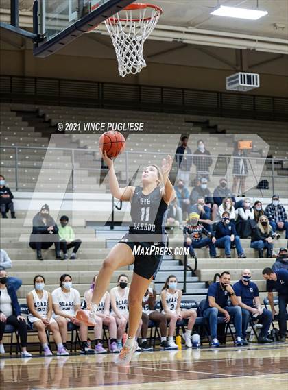 Thumbnail 2 in Gig Harbor vs Olympia photogallery.
