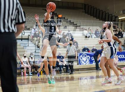 Thumbnail 2 in Gig Harbor vs Olympia photogallery.