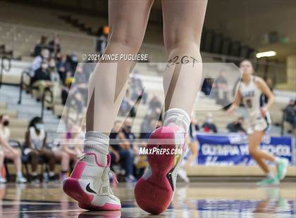 Thumbnail 2 in Gig Harbor vs Olympia photogallery.