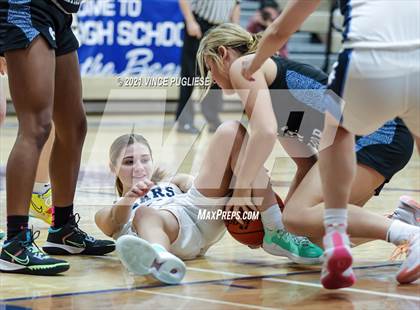 Thumbnail 1 in Gig Harbor vs Olympia photogallery.