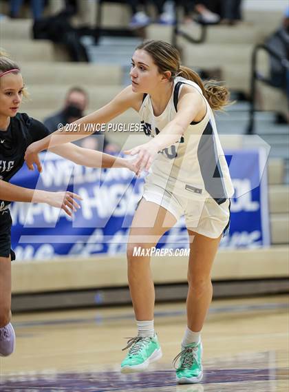 Thumbnail 1 in Gig Harbor vs Olympia photogallery.