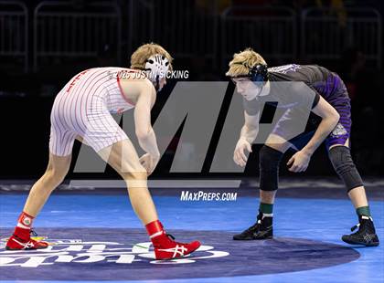 Thumbnail 3 in IHSAA Finals photogallery.