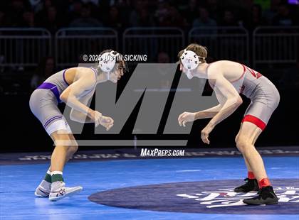 Thumbnail 1 in IHSAA Finals photogallery.