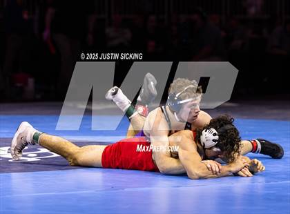 Thumbnail 1 in IHSAA Finals photogallery.