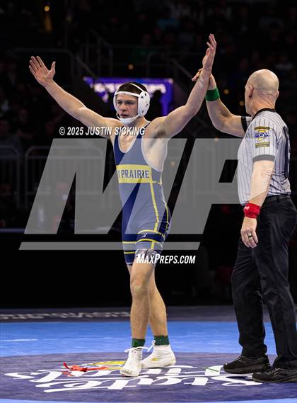 Thumbnail 3 in IHSAA Finals photogallery.