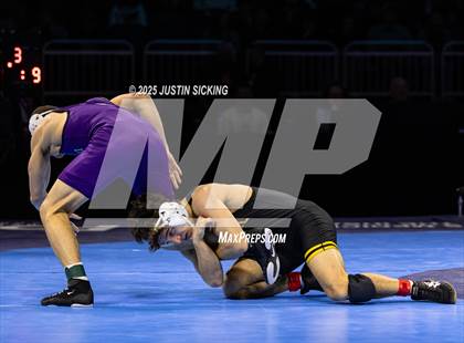 Thumbnail 1 in IHSAA Finals photogallery.
