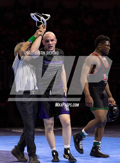 Thumbnail 3 in IHSAA Finals photogallery.