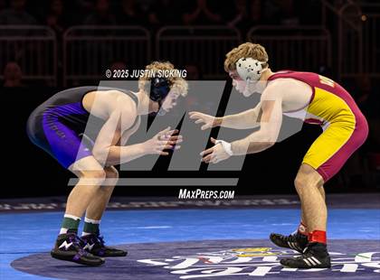 Thumbnail 1 in IHSAA Finals photogallery.