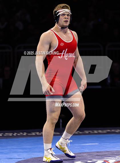 Thumbnail 2 in IHSAA Finals photogallery.