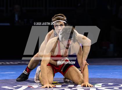 Thumbnail 3 in IHSAA Finals photogallery.