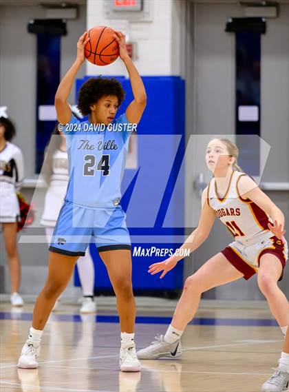 Thumbnail 3 in Centreville @ Oakton (VHSL Class 6 Region D Final) photogallery.