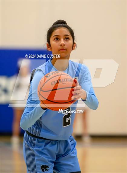Thumbnail 3 in Centreville @ Oakton (VHSL Class 6 Region D Final) photogallery.