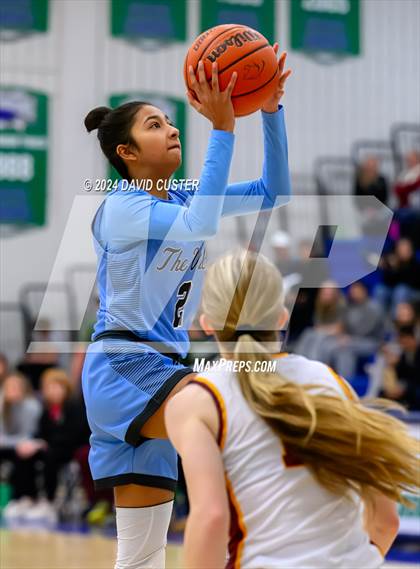 Thumbnail 3 in Centreville @ Oakton (VHSL Class 6 Region D Final) photogallery.
