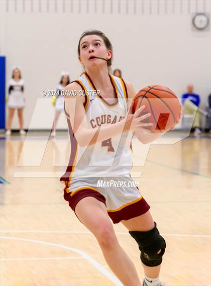 Thumbnail 3 in Centreville @ Oakton (VHSL Class 6 Region D Final) photogallery.