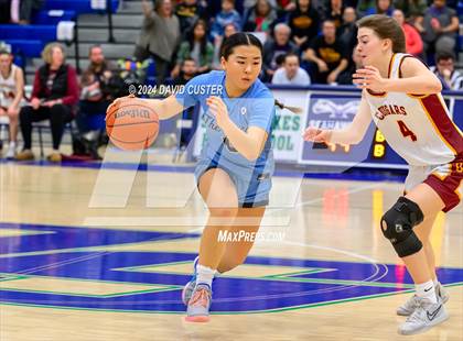 Thumbnail 2 in Centreville @ Oakton (VHSL Class 6 Region D Final) photogallery.