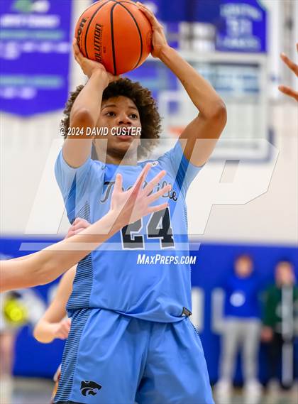 Thumbnail 2 in Centreville @ Oakton (VHSL Class 6 Region D Final) photogallery.
