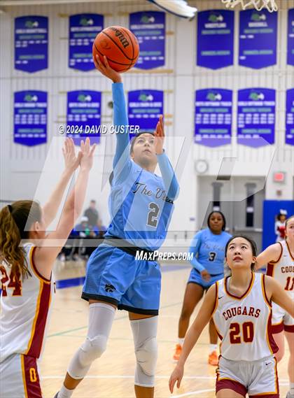 Thumbnail 2 in Centreville @ Oakton (VHSL Class 6 Region D Final) photogallery.