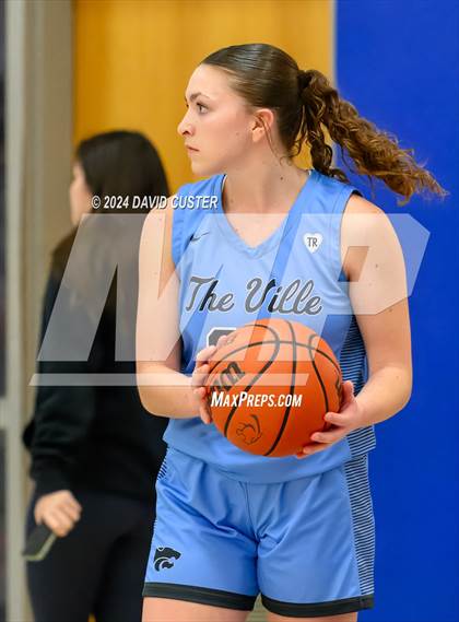 Thumbnail 3 in Centreville @ Oakton (VHSL Class 6 Region D Final) photogallery.