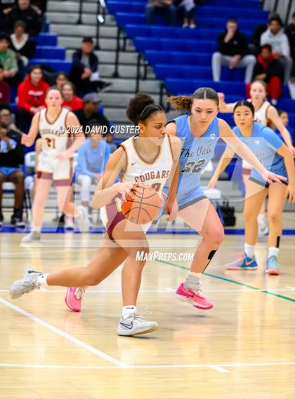 Thumbnail 3 in Centreville @ Oakton (VHSL Class 6 Region D Final) photogallery.