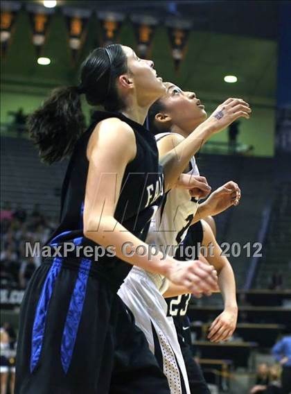 Thumbnail 1 in Highlands Ranch vs. Legacy (CHSAA 5A Semifinal) photogallery.