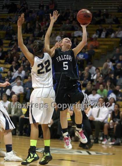 Thumbnail 1 in Highlands Ranch vs. Legacy (CHSAA 5A Semifinal) photogallery.