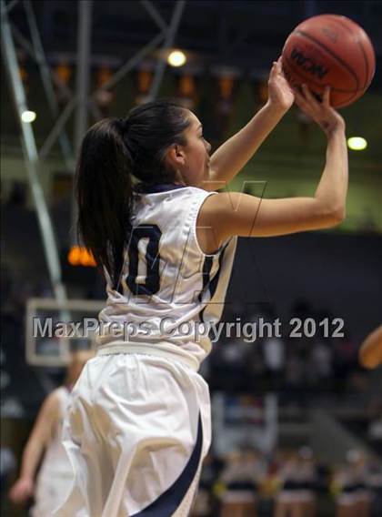 Thumbnail 1 in Highlands Ranch vs. Legacy (CHSAA 5A Semifinal) photogallery.