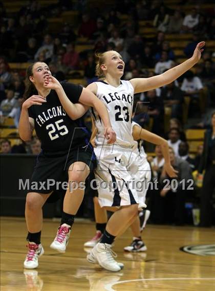 Thumbnail 1 in Highlands Ranch vs. Legacy (CHSAA 5A Semifinal) photogallery.