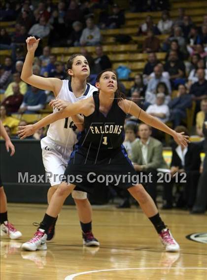Thumbnail 2 in Highlands Ranch vs. Legacy (CHSAA 5A Semifinal) photogallery.