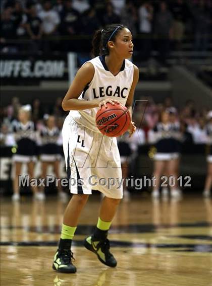 Thumbnail 1 in Highlands Ranch vs. Legacy (CHSAA 5A Semifinal) photogallery.