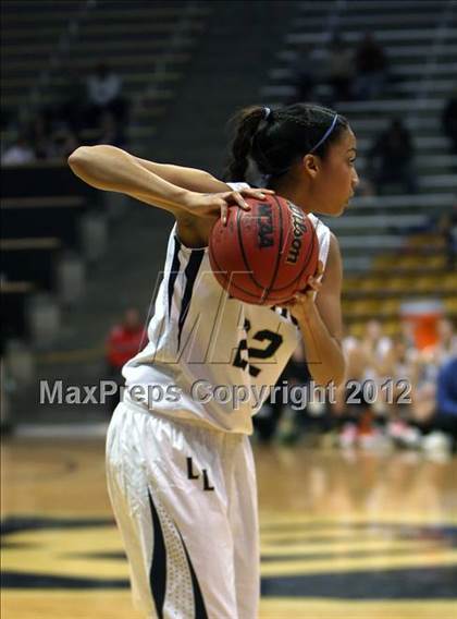 Thumbnail 3 in Highlands Ranch vs. Legacy (CHSAA 5A Semifinal) photogallery.