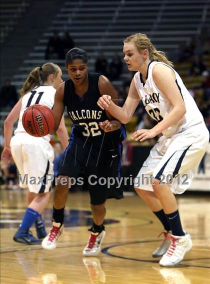 Thumbnail 3 in Highlands Ranch vs. Legacy (CHSAA 5A Semifinal) photogallery.