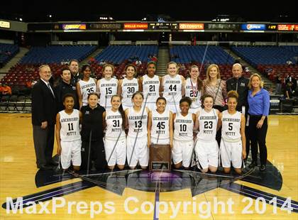 Thumbnail 2 in Archbishop Mitty vs. McNair (CIF NorCal Regional D2 Final) photogallery.