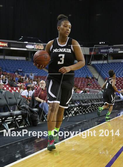 Thumbnail 1 in Archbishop Mitty vs. McNair (CIF NorCal Regional D2 Final) photogallery.