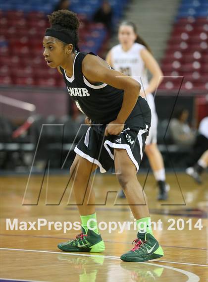 Thumbnail 3 in Archbishop Mitty vs. McNair (CIF NorCal Regional D2 Final) photogallery.
