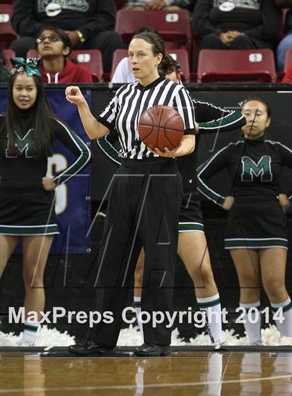 Thumbnail 2 in Archbishop Mitty vs. McNair (CIF NorCal Regional D2 Final) photogallery.