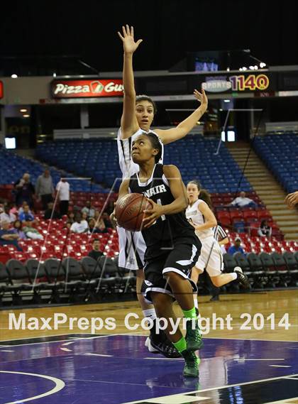 Thumbnail 3 in Archbishop Mitty vs. McNair (CIF NorCal Regional D2 Final) photogallery.