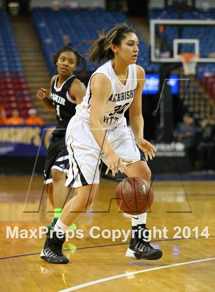 Thumbnail 3 in Archbishop Mitty vs. McNair (CIF NorCal Regional D2 Final) photogallery.