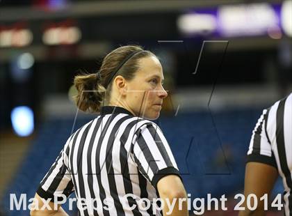 Thumbnail 2 in Archbishop Mitty vs. McNair (CIF NorCal Regional D2 Final) photogallery.