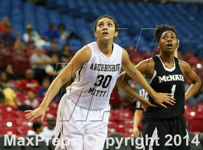 Thumbnail 3 in Archbishop Mitty vs. McNair (CIF NorCal Regional D2 Final) photogallery.