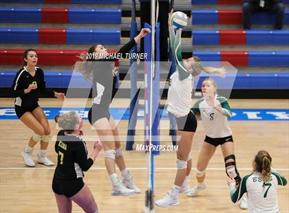 Thumbnail 3 in Kuna vs Bonneville (4A state tourn.) photogallery.