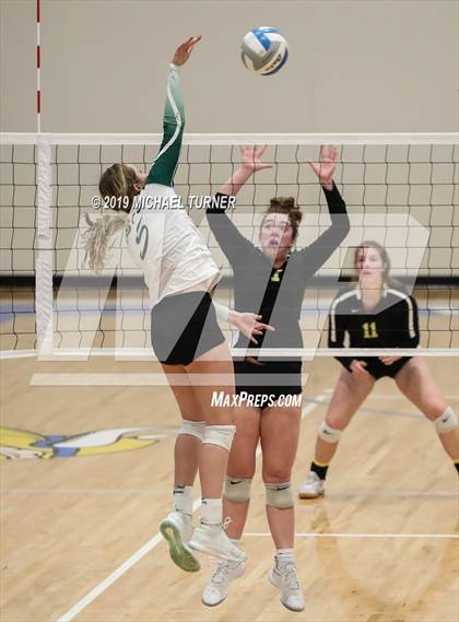Thumbnail 3 in Kuna vs Bonneville (4A state tourn.) photogallery.