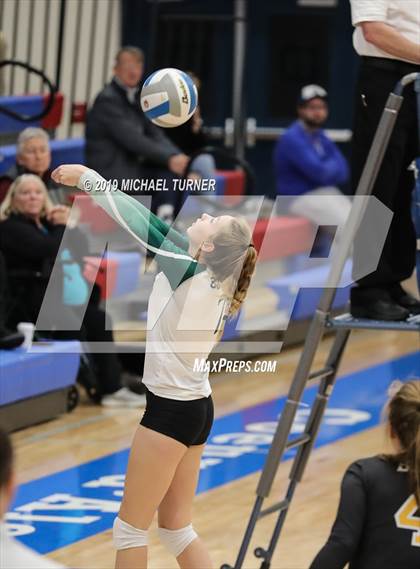 Thumbnail 1 in Kuna vs Bonneville (4A state tourn.) photogallery.
