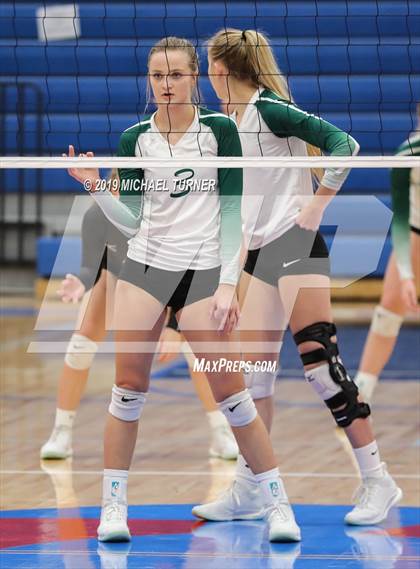 Thumbnail 2 in Kuna vs Bonneville (4A state tourn.) photogallery.