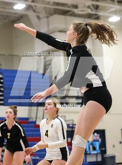 Thumbnail 2 in Kuna vs Bonneville (4A state tourn.) photogallery.