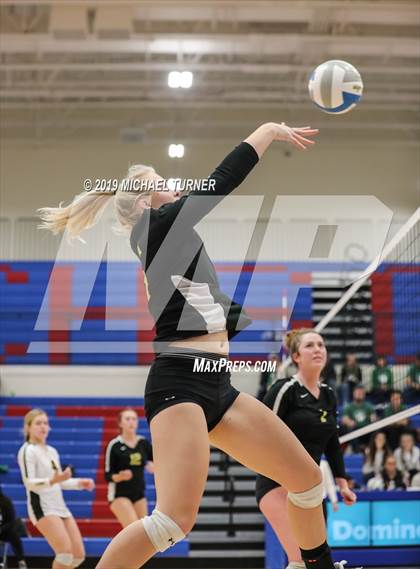 Thumbnail 2 in Kuna vs Bonneville (4A state tourn.) photogallery.