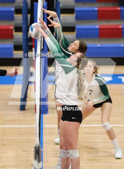 Thumbnail 3 in Kuna vs Bonneville (4A state tourn.) photogallery.