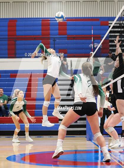 Thumbnail 2 in Kuna vs Bonneville (4A state tourn.) photogallery.