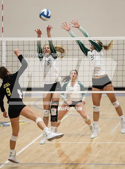 Thumbnail 3 in Kuna vs Bonneville (4A state tourn.) photogallery.